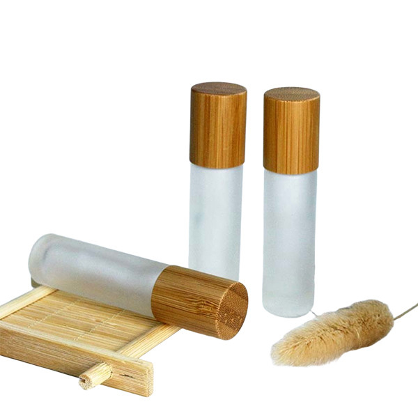 30ml 50ml Screen Printing Roll On Vials For Essential Oils Matte Glass Bottle Wood Cap